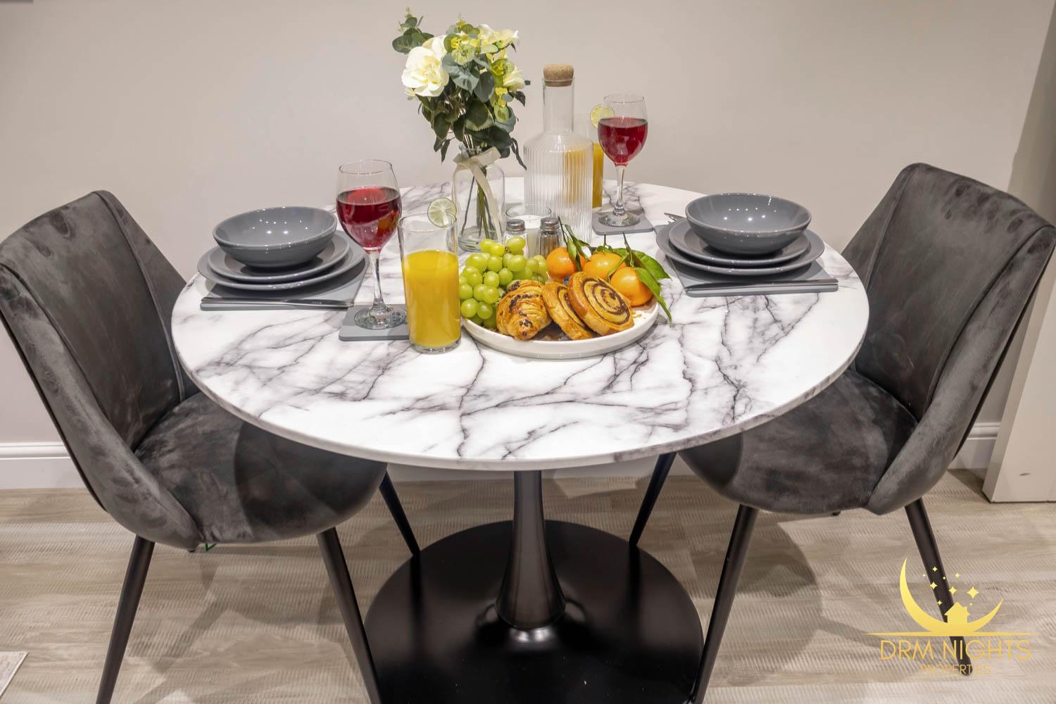 Modern 1-Bedroom Apartment In Leeds City Centre Sleeps 2 Central Station Dış mekan fotoğraf